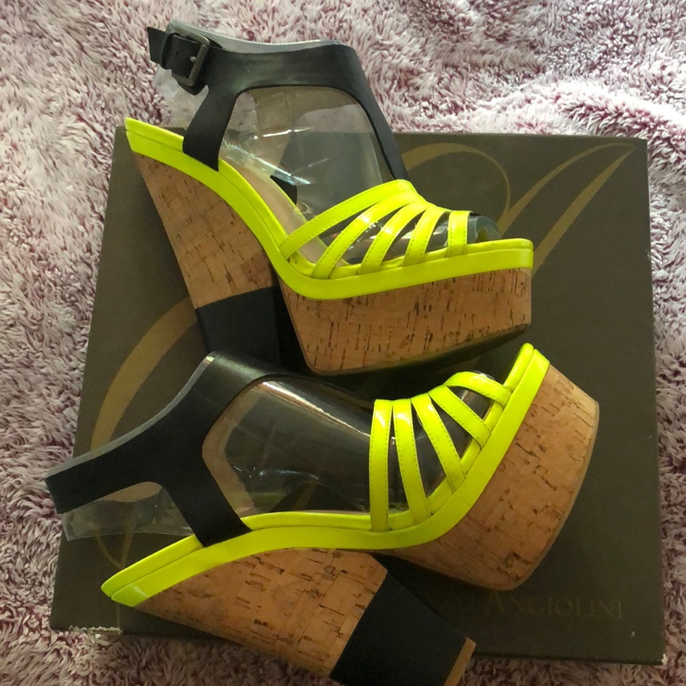 Lime green and black platform heel (box included)